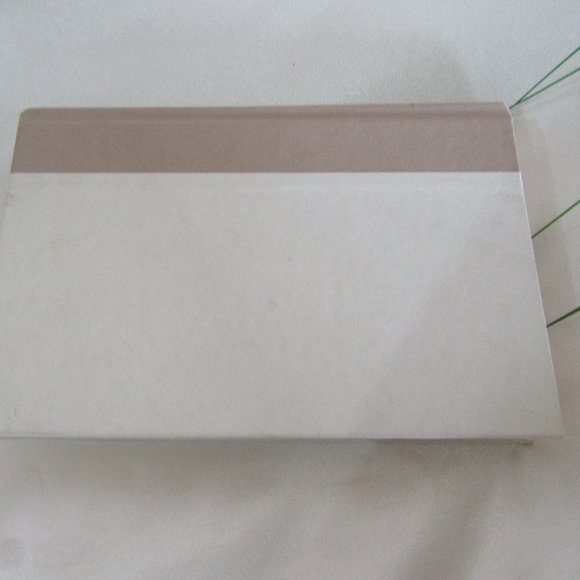 Cesar Mallan Dog Book - Hard Cover - Picture 5 of 10